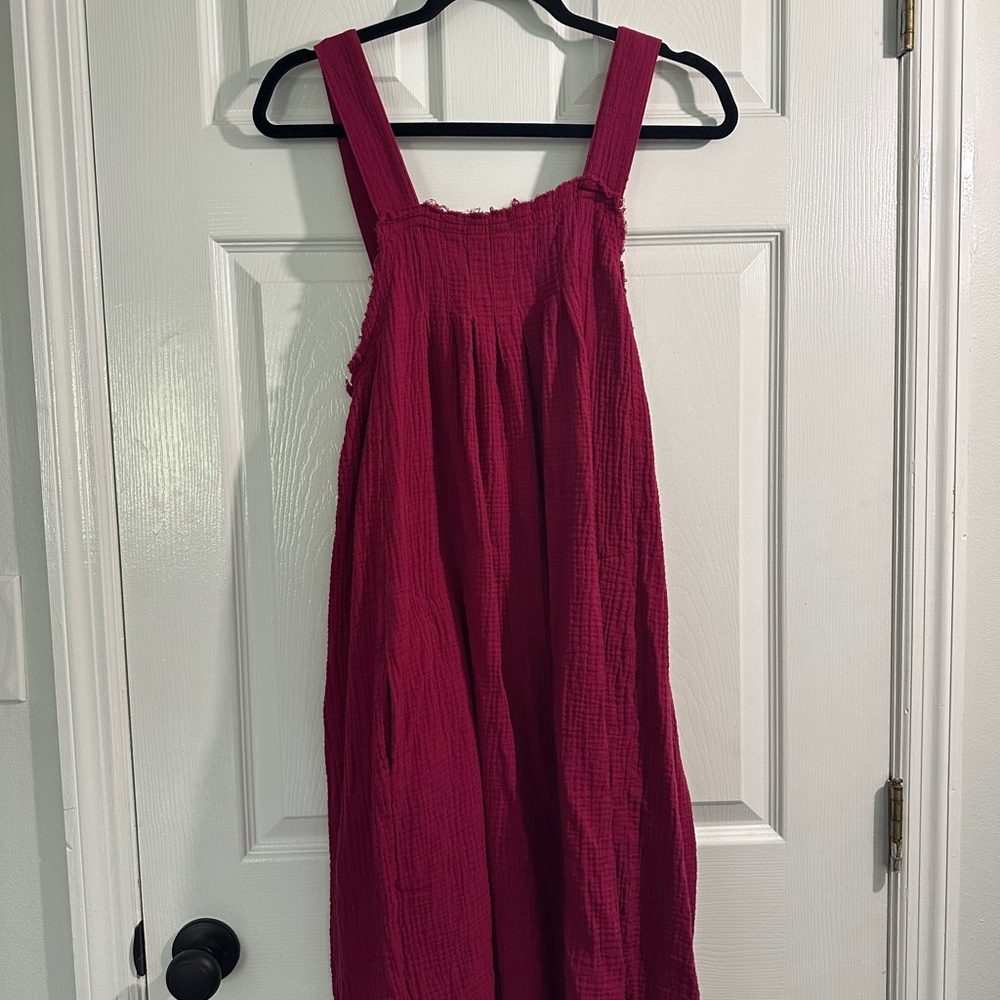 Davi & Dani Red/Pink Textured Dress